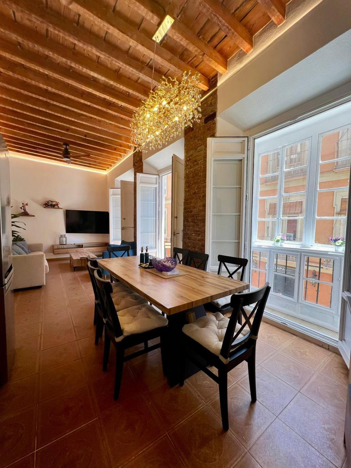 Casa Naty, Espacioso Renovado Apartamento En El Centro De מאלגה מראה חיצוני תמונה