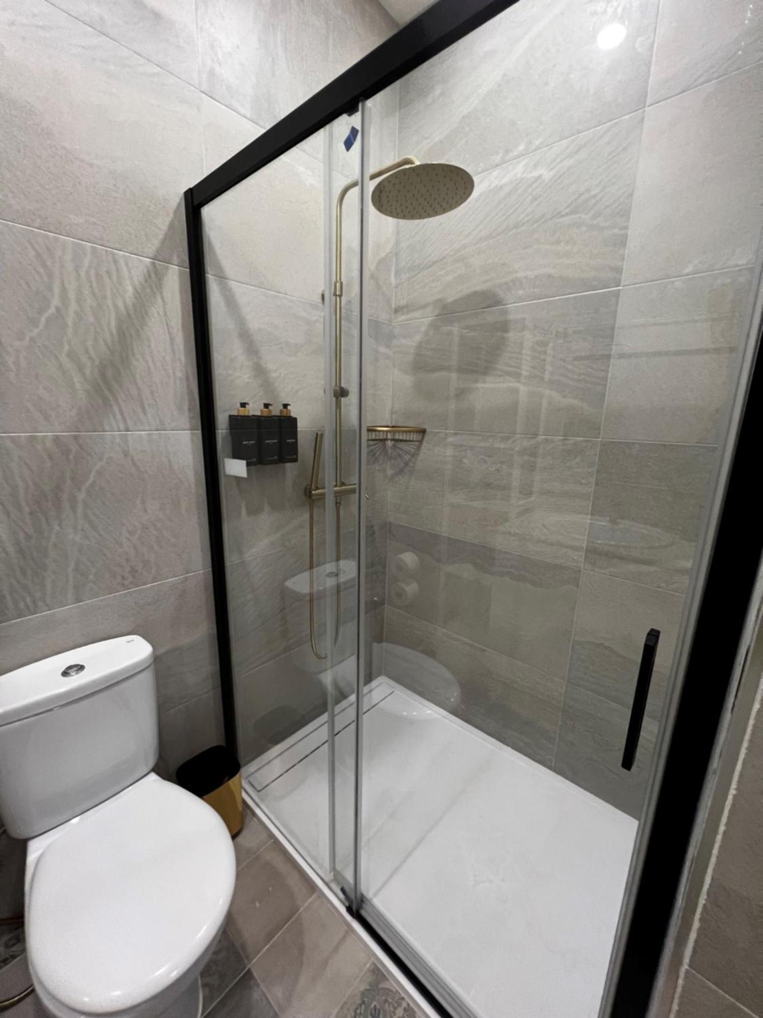 Casa Naty, Espacioso Renovado Apartamento En El Centro De מאלגה מראה חיצוני תמונה
